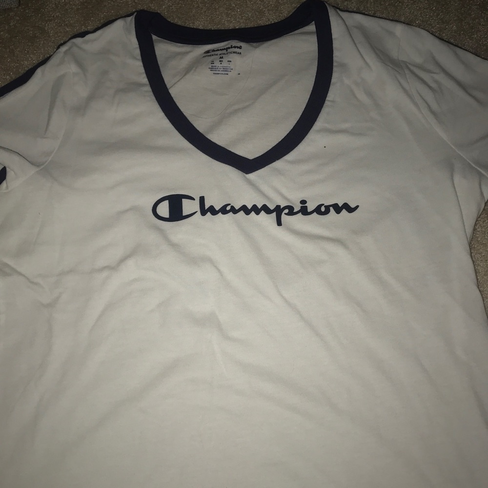 Champion short sleeve shirt